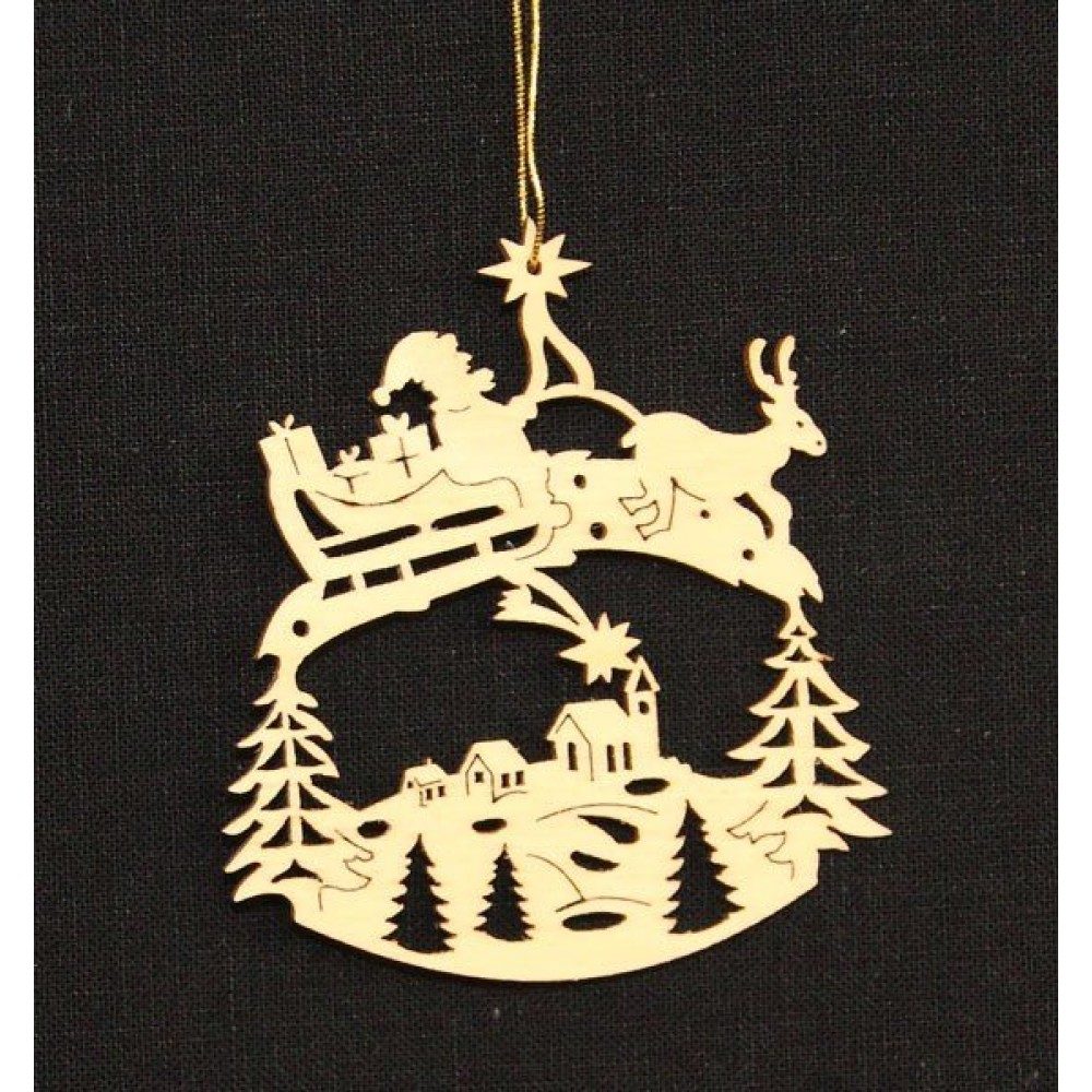Baumbehang Weihnachtmann und Weihnachtsdorf